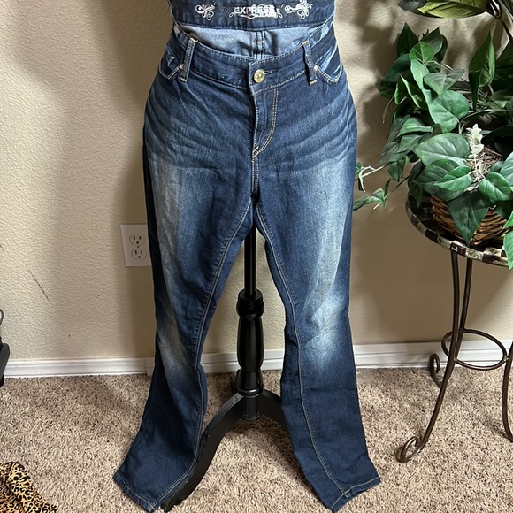 Express Jean legging style size 10r - Picture 2 of 2